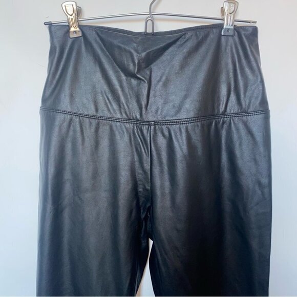 Lysse‎ Faux Leather Moto Legging - Picture 3 of 14
